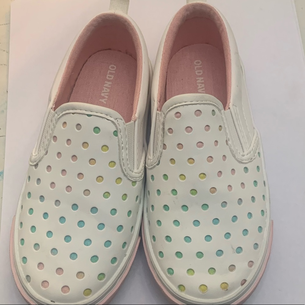 Old Navy Slip-On Sneakers for Toddlers In Size 10